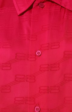Женская рубашка из вискозы BALENCIAGA фуксия цвета, арт. 681631/TM068 | Фото 5 (Драгоценные камни: Проставлено; Материал внешний: Вискоза; Материал сплава: Проставлено; Рукава: Длинные; Длина (для топов): Удлиненные; Принт: С принтом; Кросс-КТ: костюм; Женское Кросс-КТ: Рубашка-одежда; Стили: Кэжуэл)