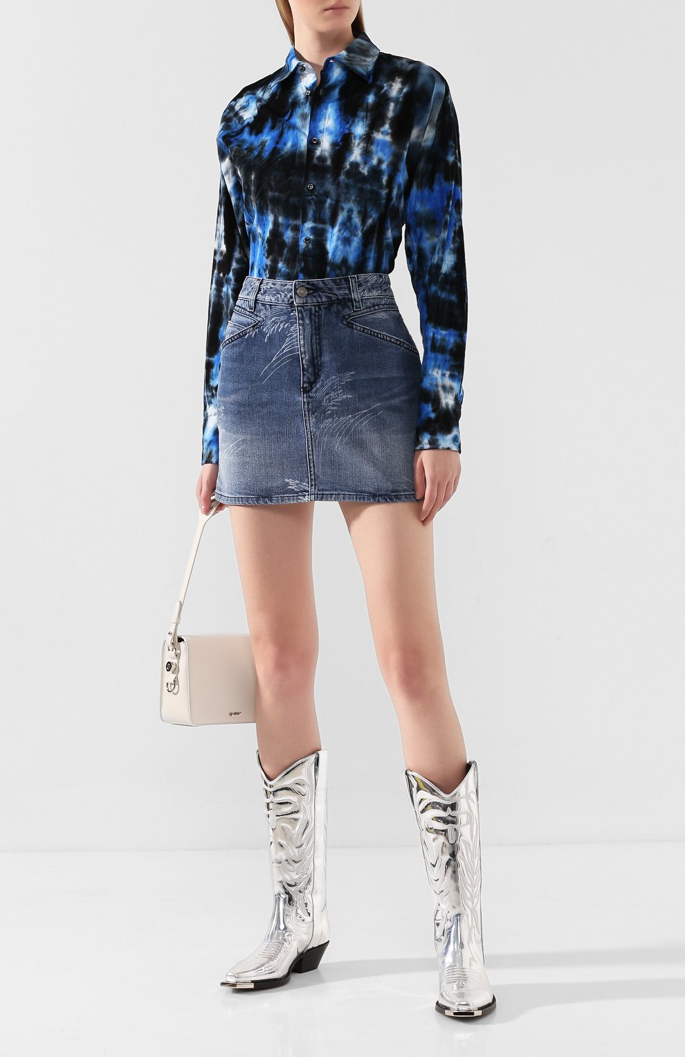 Хлопковая рубашка DSQUARED2 синего цвета по цене 36350 руб., арт. S72DL0612/S49253, фото 2 Хлопковая рубашка DSQUARED2, арт. S72DL0612/S49253, фото 2