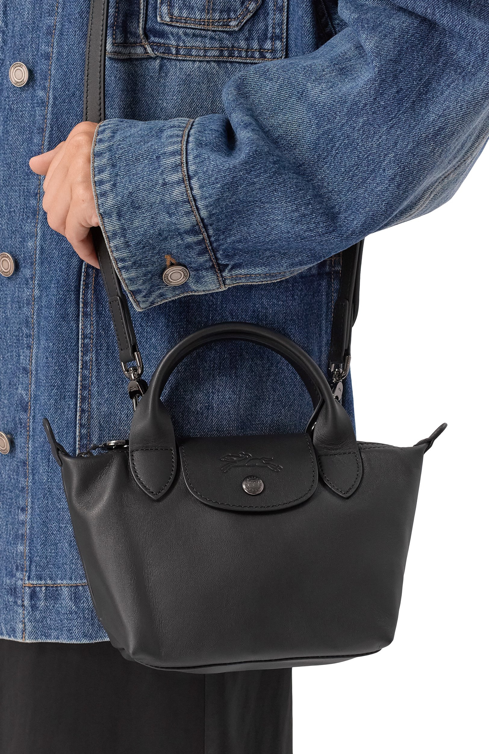 Сумка le pliage xtra xs LONGCHAMP черного цвета по цене 61950 руб., арт. L1500987/987, фото 2 Сумка le pliage xtra xs LONGCHAMP, арт. L1500987/987, фото 2