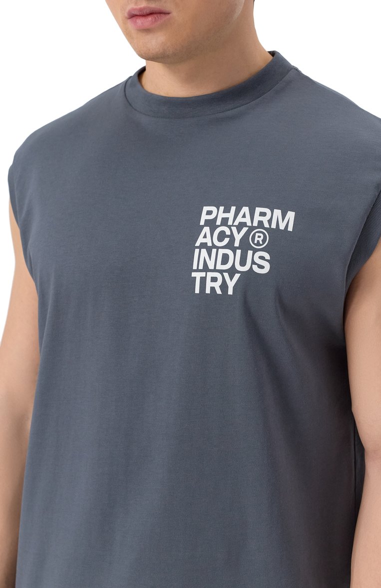 Муж�ская хлопковая майка PHARMACY INDUSTRY темно-серого цвета, арт. PHABM00173 | Фото 5 (Длина (для топов): Стандартные; Материал внешний: Хлопок; Рукава: Без рукавов; Стили: Кэжуэл; Принт: С принтом; Мужское Кросс-КТ: Футболка-одежда; Кросс-КТ: Джерси; Автоматизация ТО: Проставлено; Автоматизация состава: Проставлено; Детали: Без декора)