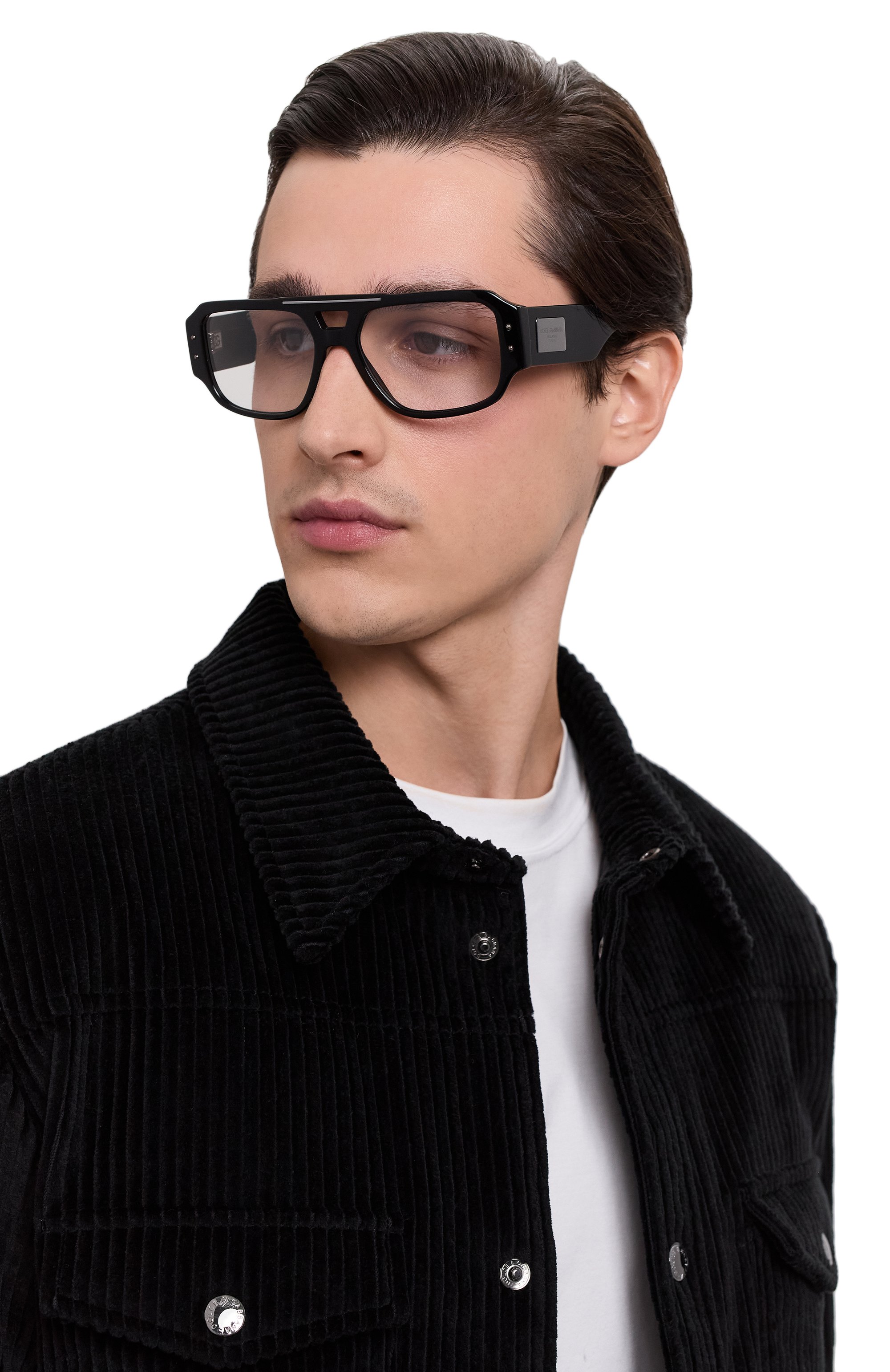 Солнцезащитные очки DOLCE & GABBANA черного цвета по цене 58950 руб., арт. 4482-501/M3, фото 2 Солнцезащитные очки DOLCE & GABBANA, арт. 4482-501/M3, фото 2