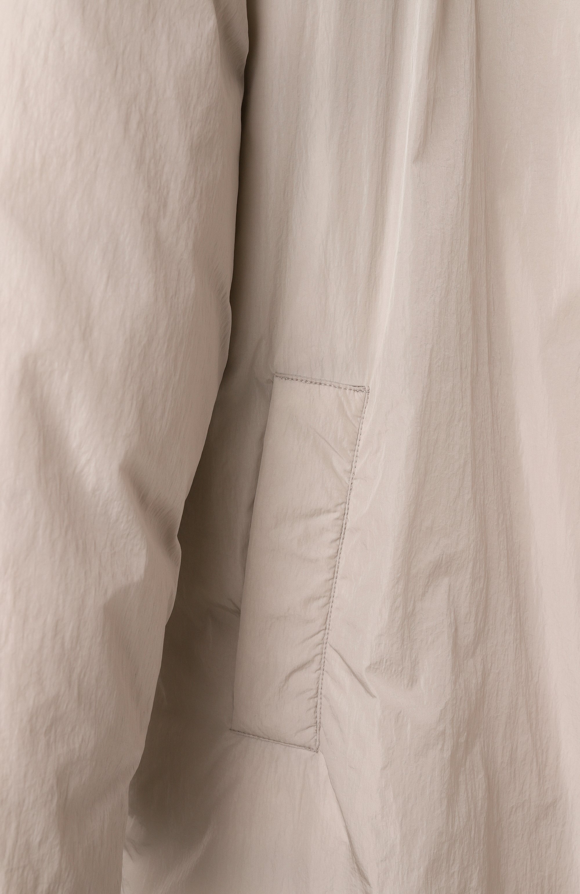 Пуховик JACOB LEE молочного цвета по цене 219500 руб., арт. WDC0200AW24EC, фото 6 Пуховик JACOB LEE, арт. WDC0200AW24EC, фото 6