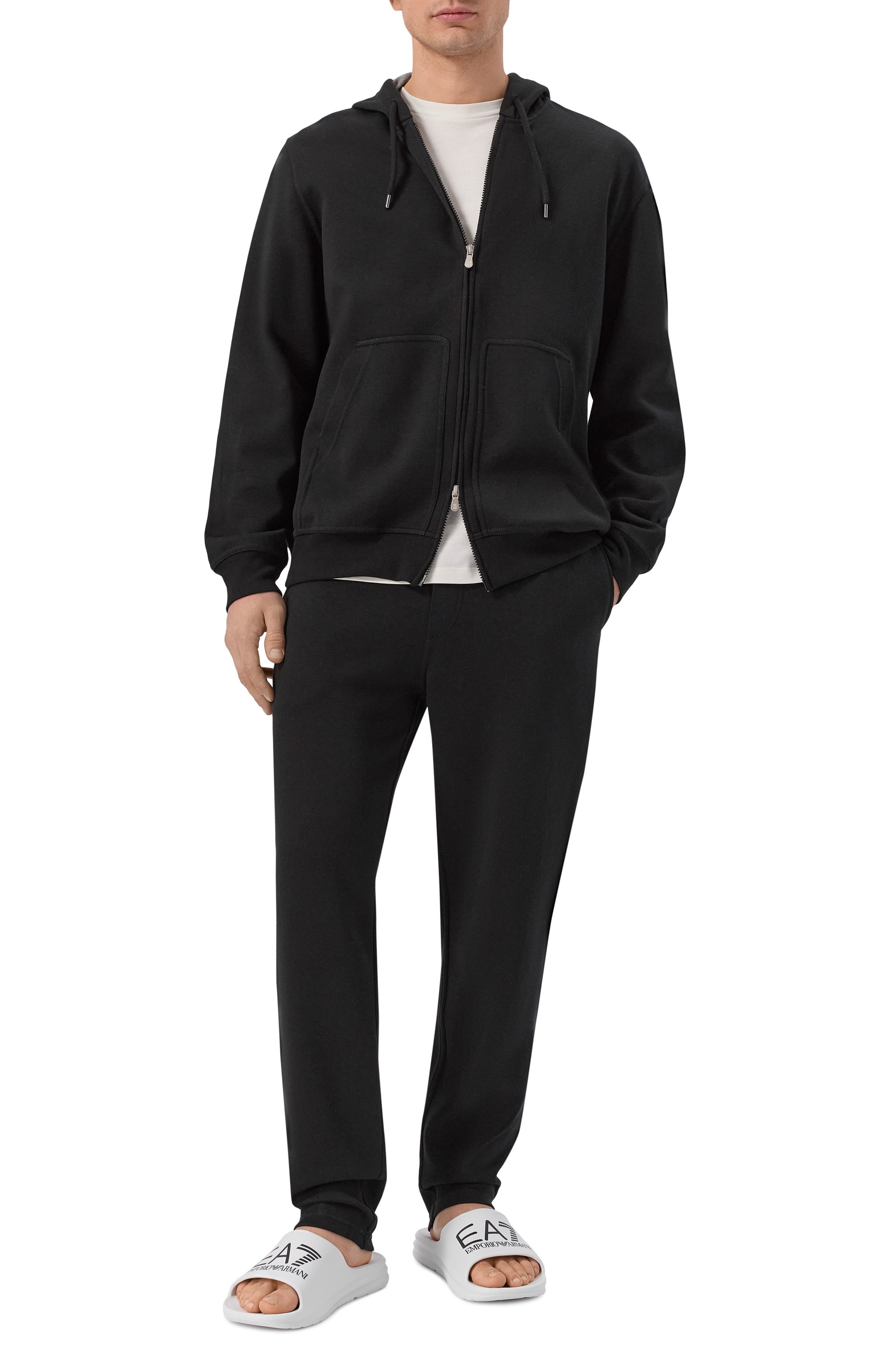 Шлепанцы crusher distance EA7 белого цвета по цене 8865 руб., арт. 7X000356/AF18618, фото 2 Шлепанцы crusher distance EA7, арт. 7X000356/AF18618, фото 2