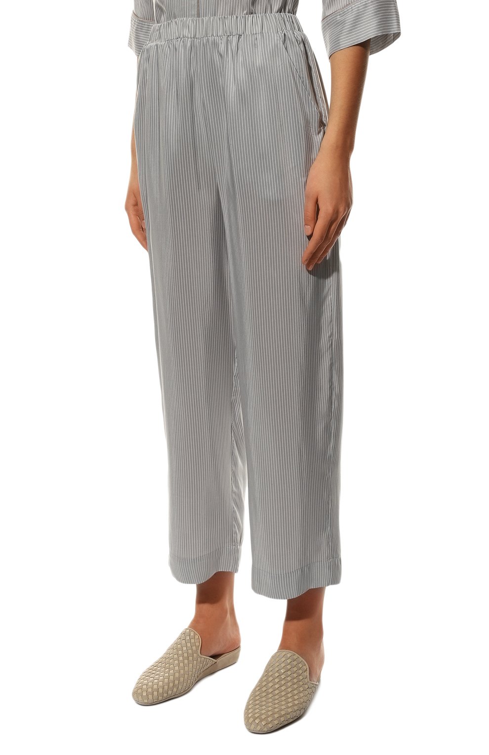 Пижама из вискозы и шелка ZIMMERLI светло-серого цвета по цене 39600 руб., арт. 5149-39072, фото 4 Пижама из вискозы и шелка ZIMMERLI, арт. 5149-39072, фото 4