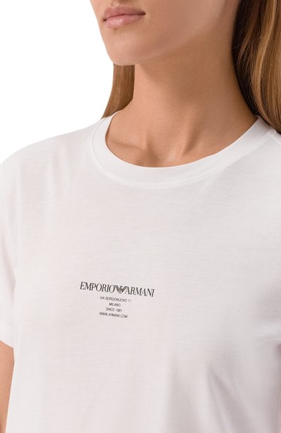 Хлопковая футболка EMPORIO ARMANI белого цвета по цене 24250 руб., арт. EW002837/AF12597, фото 5 Хлопковая футболка EMPORIO ARMANI, арт. EW002837/AF12597, фото 5