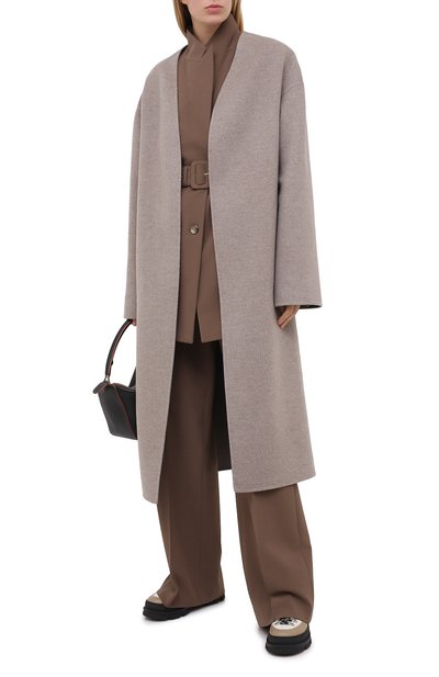 Пальто из шерсти и кашемира MANZONI24 светло-коричневого цвета по цене 258500 руб., арт. 20M742-DB1L8/38-46, фото 3 Пальто из шерсти и кашемира MANZONI24, арт. 20M742-DB1L8/38-46, фото 3