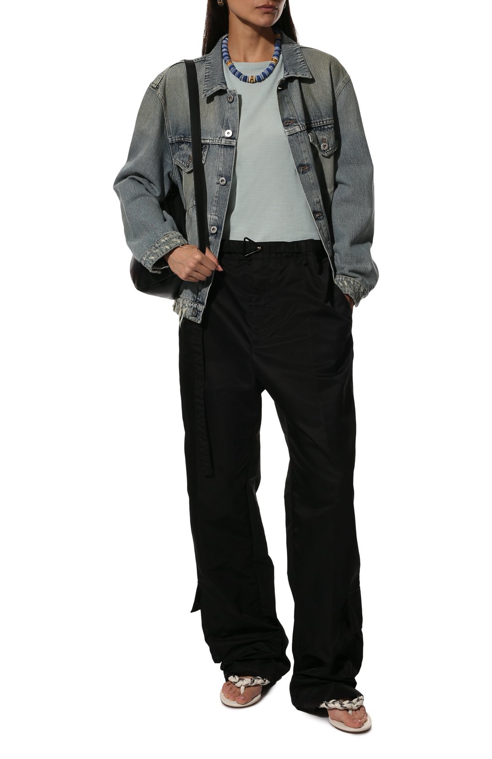 Брюки BOTTEGA VENETA черного цвета по цене 83400 руб., арт. 605974/VKIL0, фото 2 Брюки BOTTEGA VENETA, арт. 605974/VKIL0, фото 2