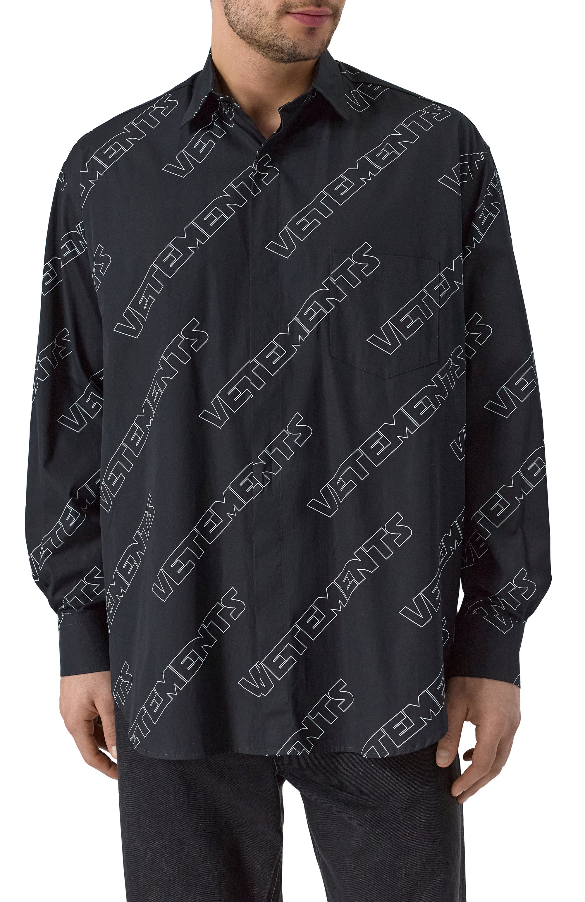 Хлопковая рубашка VETEMENTS черного цвета по цене 99500 руб., арт. UE54SH300B, фото 3 Хлопковая рубашка VETEMENTS, арт. UE54SH300B, фото 3
