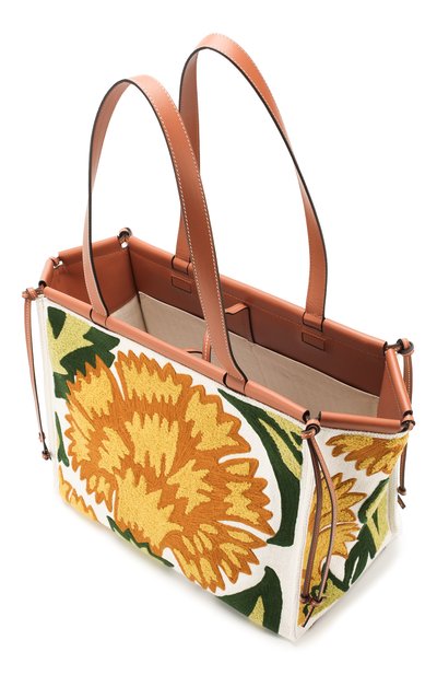Сумка-тоут cushion LOEWE желтого цвета по цене 255000 руб., арт. 303.50AB90, фото 4 Сумка-тоут cushion LOEWE, арт. 303.50AB90, фото 4