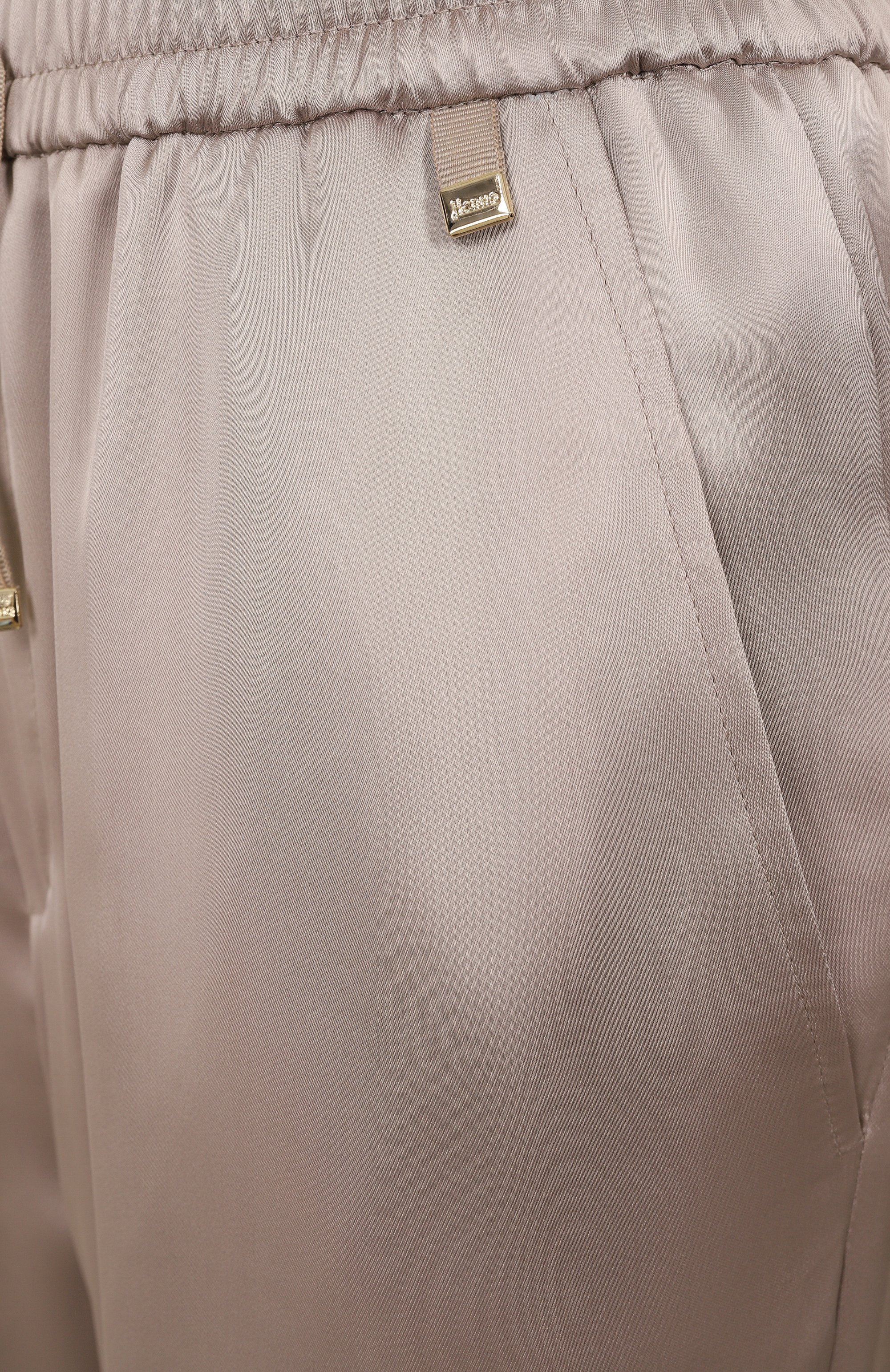 Атласные брюки HERNO бежевого цвета по цене 29150 руб., арт. PT000008D/12506, фото 6 Атласные брюки HERNO, арт. PT000008D/12506, фото 6