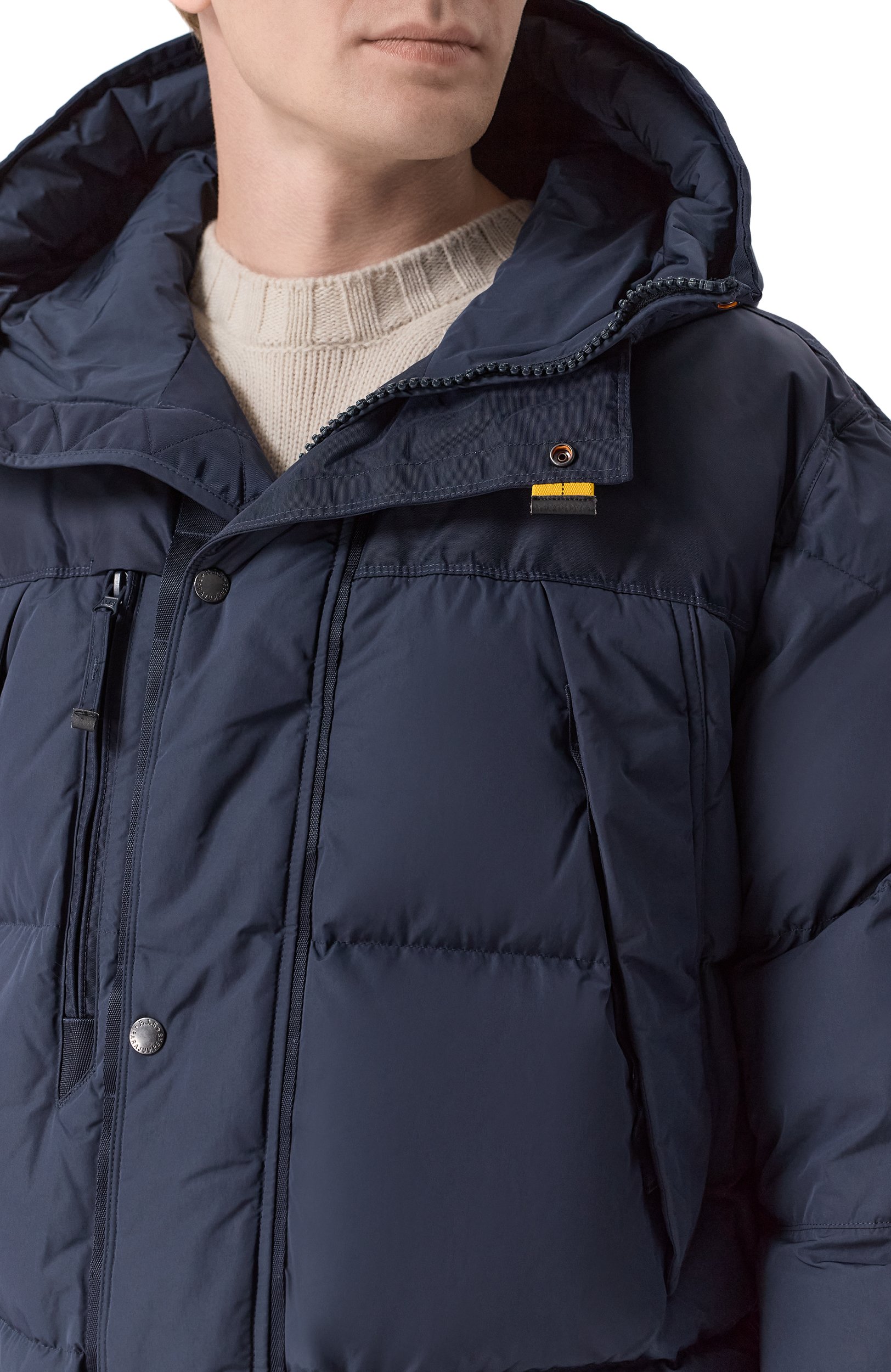 Пуховик PARAJUMPERS темно-синего цвета по цене 127500 руб., арт. 26WMPMPUHF03, фото 5 Пуховик PARAJUMPERS, арт. 26WMPMPUHF03, фото 5