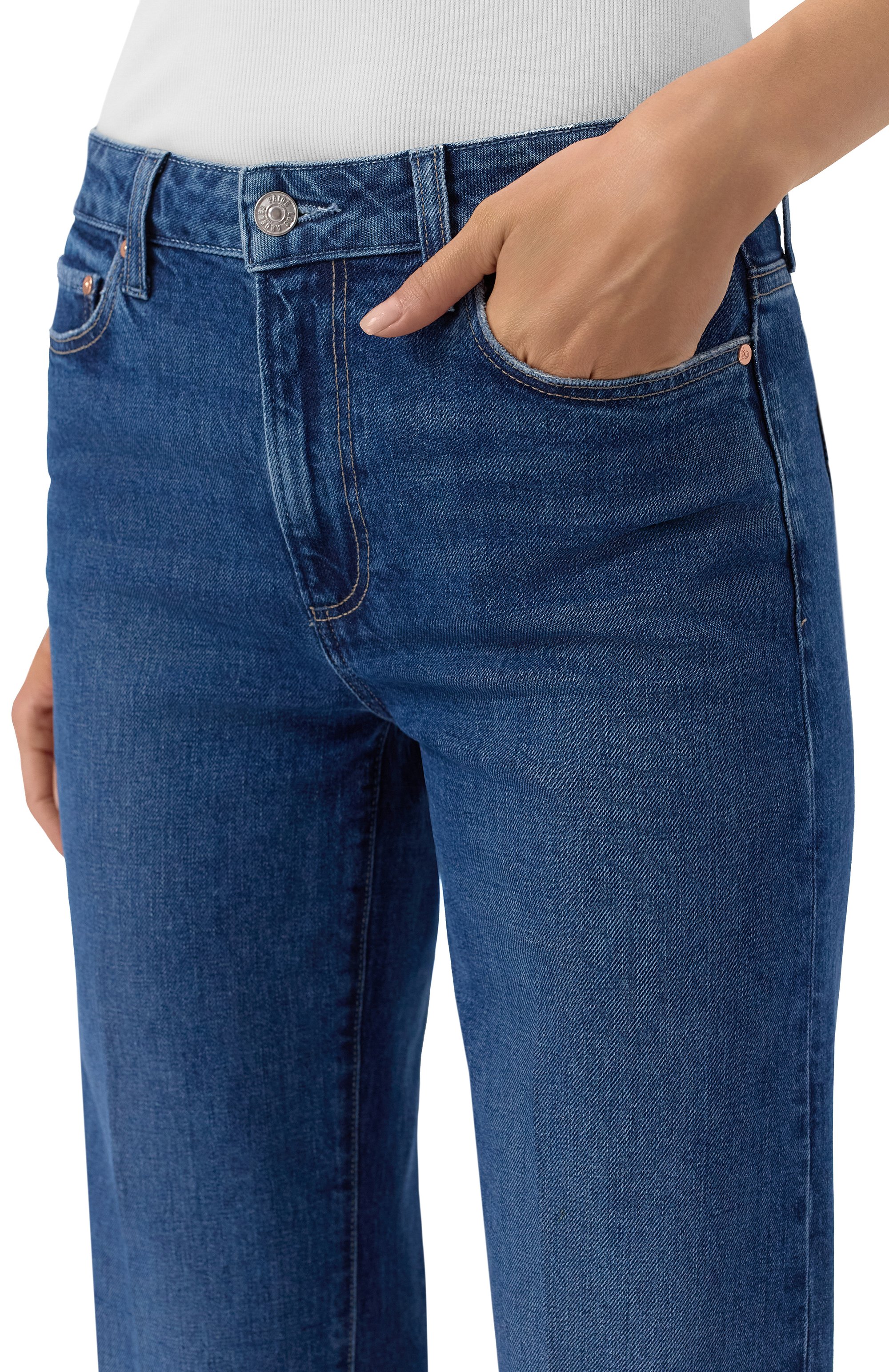 Джинсы leenah PAIGE синего цвета по цене 44000 руб., арт. 5638635-C622, фото 5 Джинсы leenah PAIGE, арт. 5638635-C622, фото 5