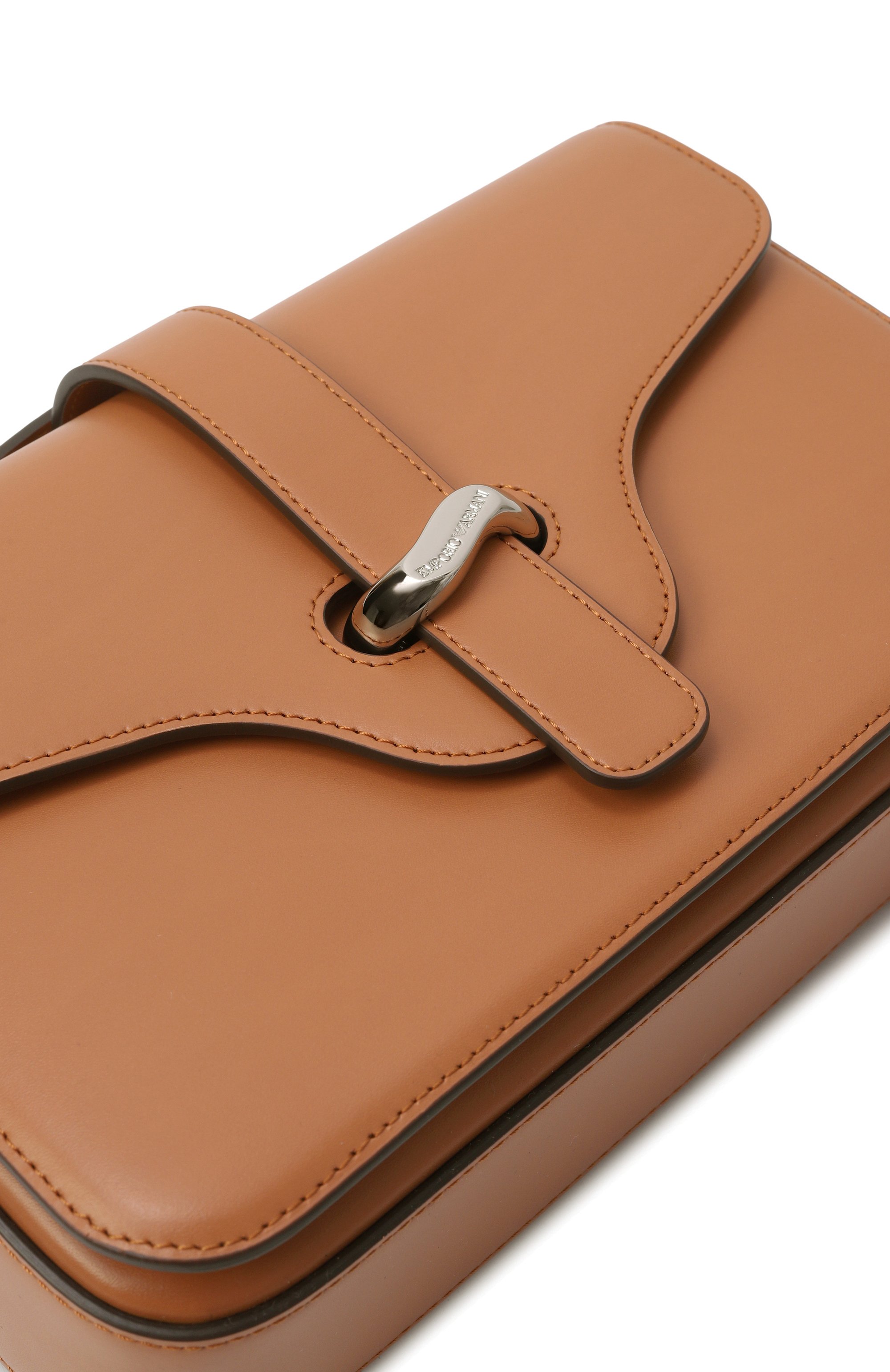 Сумка EMPORIO ARMANI светло-коричневого цвета по цене 68800 руб., арт. EW004419/AF25356, фото 6 Сумка EMPORIO ARMANI, арт. EW004419/AF25356, фото 6