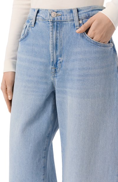 Джинсы bonnie 7 FOR ALL MANKIND голубого цвета по цене 27800 руб., арт. 7UF70C10/B0NNIE CURVILINEAR, фото 5 Джинсы bonnie 7 FOR ALL MANKIND, арт. 7UF70C10/B0NNIE CURVILINEAR, фото 5