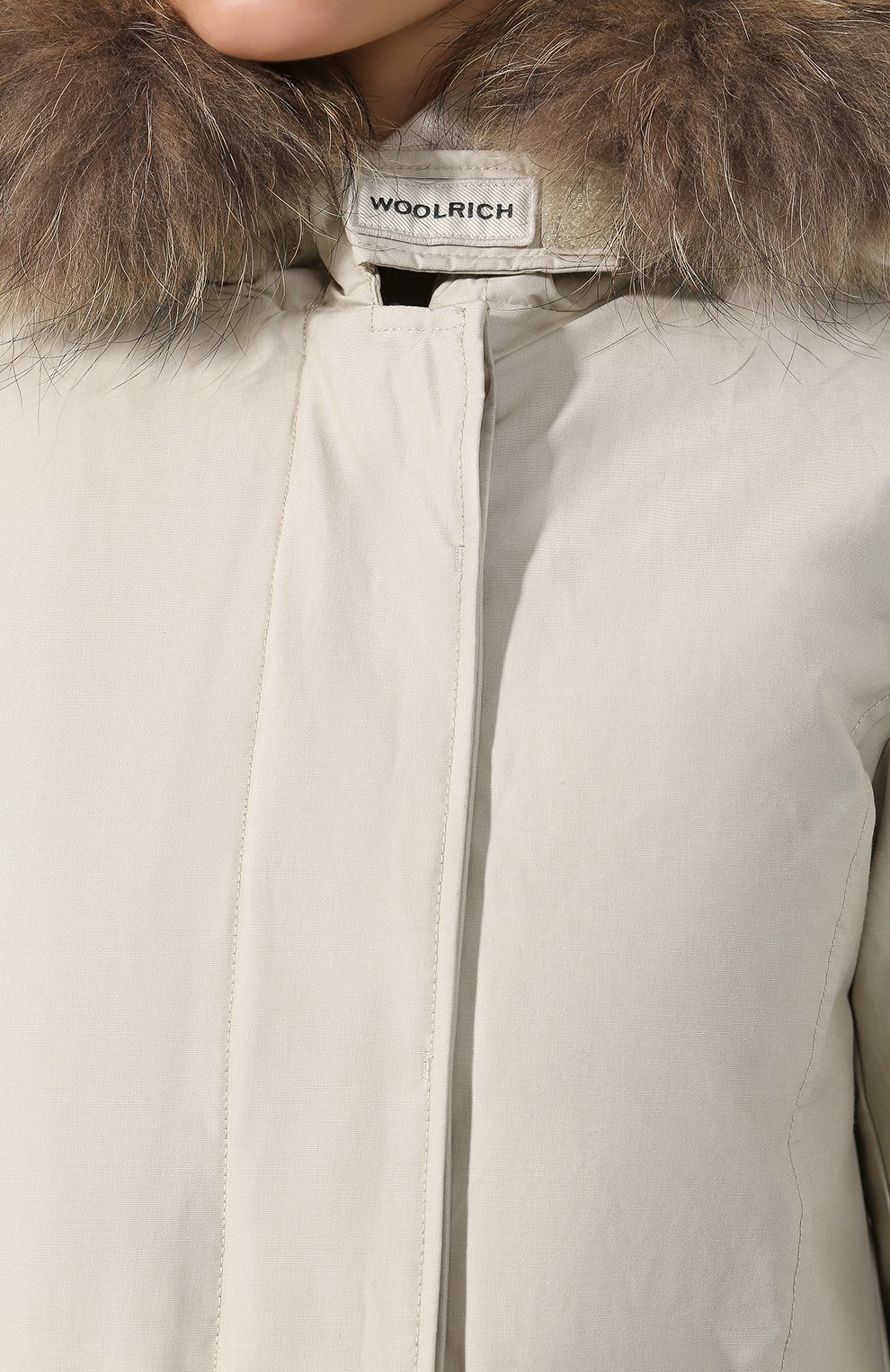 Пуховая парка WOOLRICH белого цвета по цене 68200 руб., арт. WWCPS2762/UT0001, фото 5 Пуховая парка WOOLRICH, арт. WWCPS2762/UT0001, фото 5