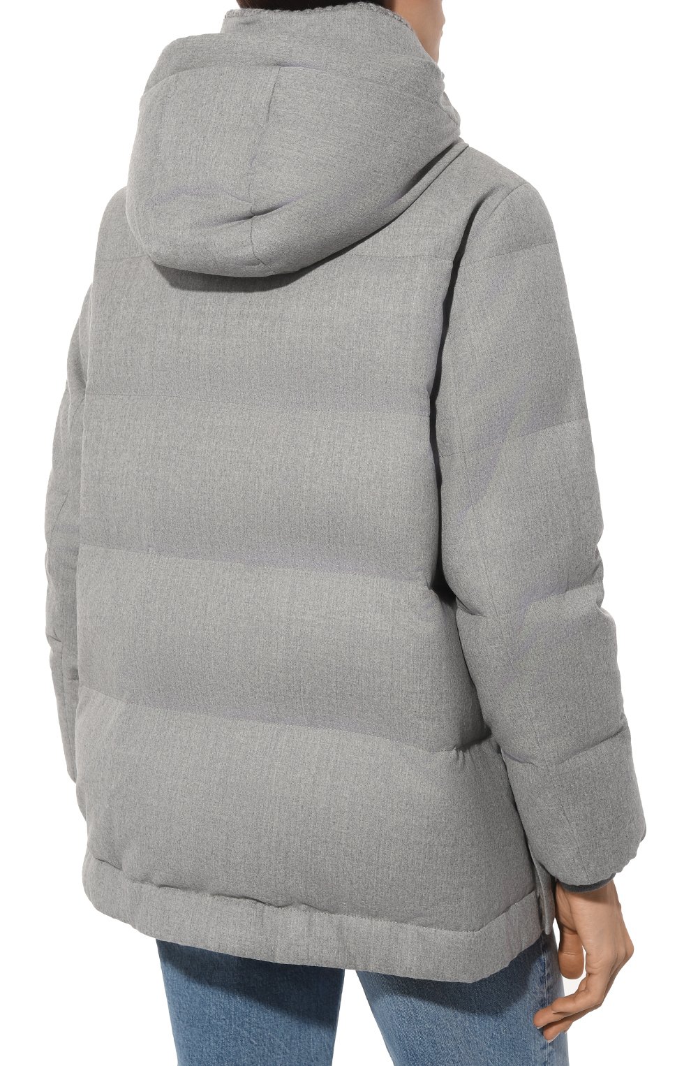 Пуховик BRUNELLO CUCINELLI серого цвета по цене 527500 руб., арт. MT2262894, фото 4 Пуховик BRUNELLO CUCINELLI, арт. MT2262894, фото 4