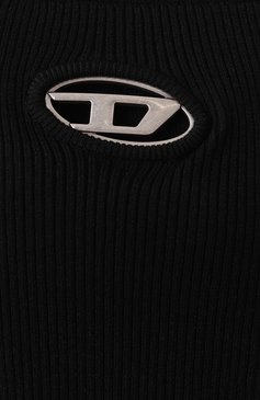 Женский топ из вискозы DIESEL черного цвета, арт. A13019/0DLAX | Фото 6 (Материал сплава: Проставлено; Материал внешний: Вискоза; Драгоценные камни: Проставлено; Длина (для топов): Укороченные; Рукава: С открытыми плечами; Стили: Кэжуэл)