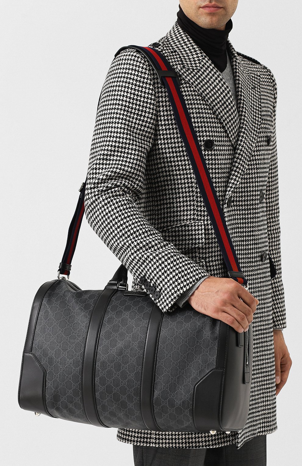 Дорожная сумка gg supreme GUCCI черного цвета по цене 252000 руб., арт. 474131/K5IAN, фото 5 Дорожная сумка gg supreme GUCCI, арт. 474131/K5IAN, фото 5