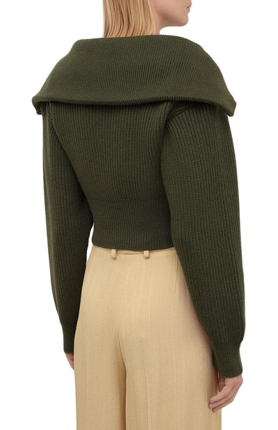 Шерстяной свитер JACQUEMUS хаки цвета по цене 78400 руб., арт. 213KN501-2200, фото 4 Шерстяной свитер JACQUEMUS, арт. 213KN501-2200, фото 4