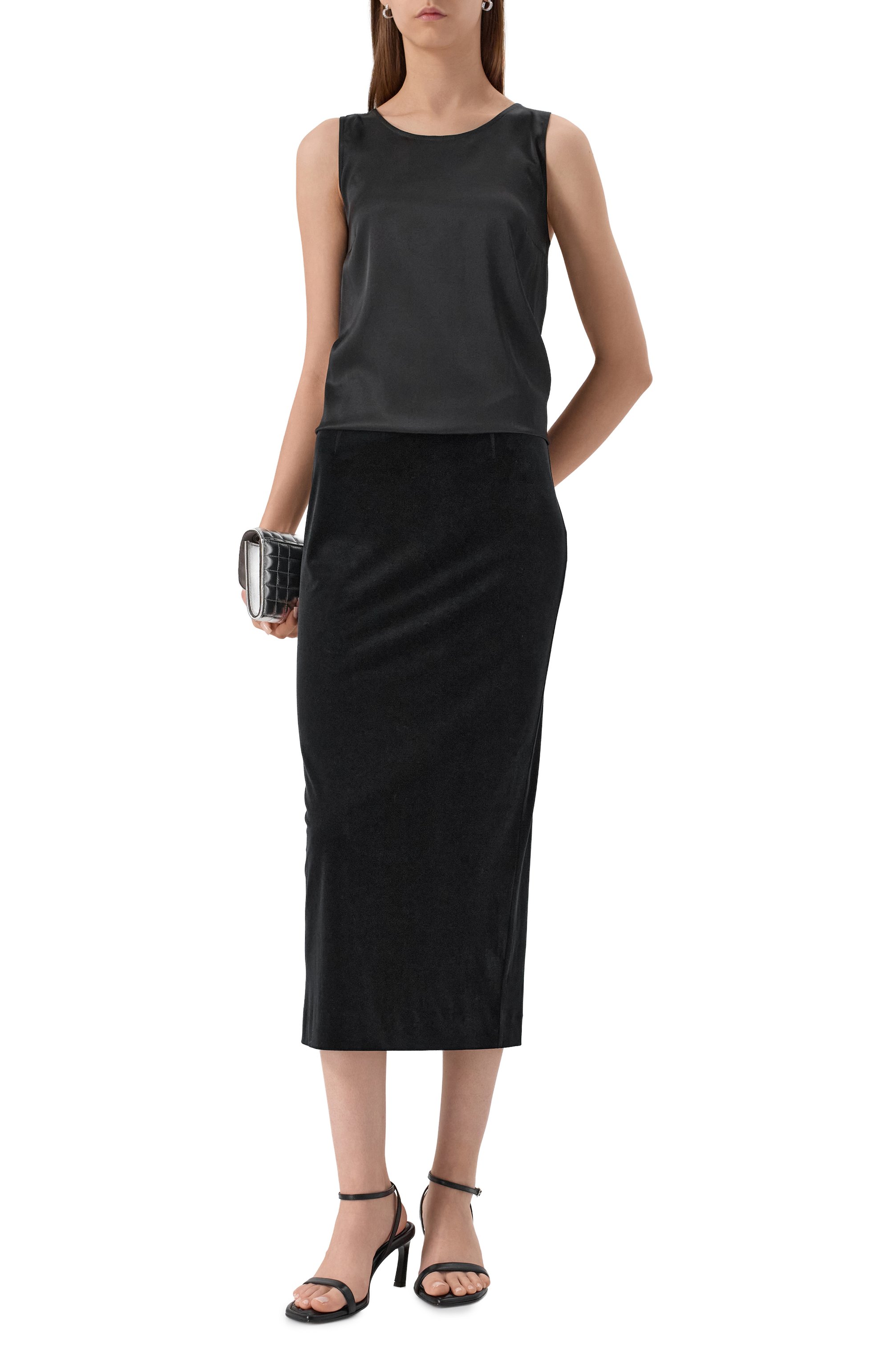 Атласный топ YANINA черного цвета по цене 50830 руб., арт. Т-3062, фото 2 Атласный топ YANINA, арт. Т-3062, фото 2