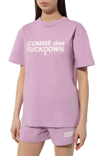 Хлопковая футболка COMME DES FUCKDOWN сиреневого цвета по цене 7435 руб., арт. CDFD2098, фото 3 Хлопковая футболка COMME DES FUCKDOWN, арт. CDFD2098, фото 3