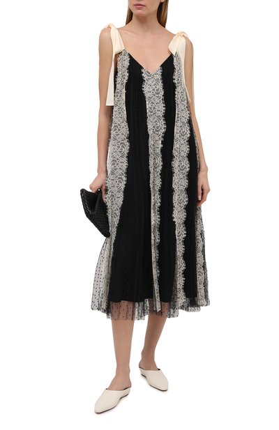 Платье REDVALENTINO черно-белого цвета по цене 97550 руб., арт. VR3VA16U/5P1, фото 2 Платье REDVALENTINO, арт. VR3VA16U/5P1, фото 2
