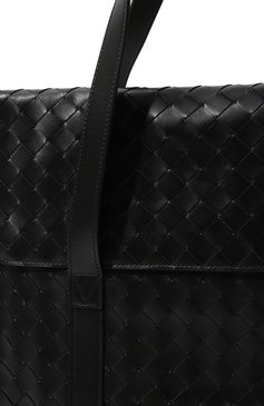 Мужская сумка-тоут intrecciato BOTTEGA VENETA черного цвета, арт. 795102/V2HL1 | Фото 3 (Материал сплава: Проставлено; Материал: Натуральная кожа; Драгоценные камни: Проставлено; Размер: large)