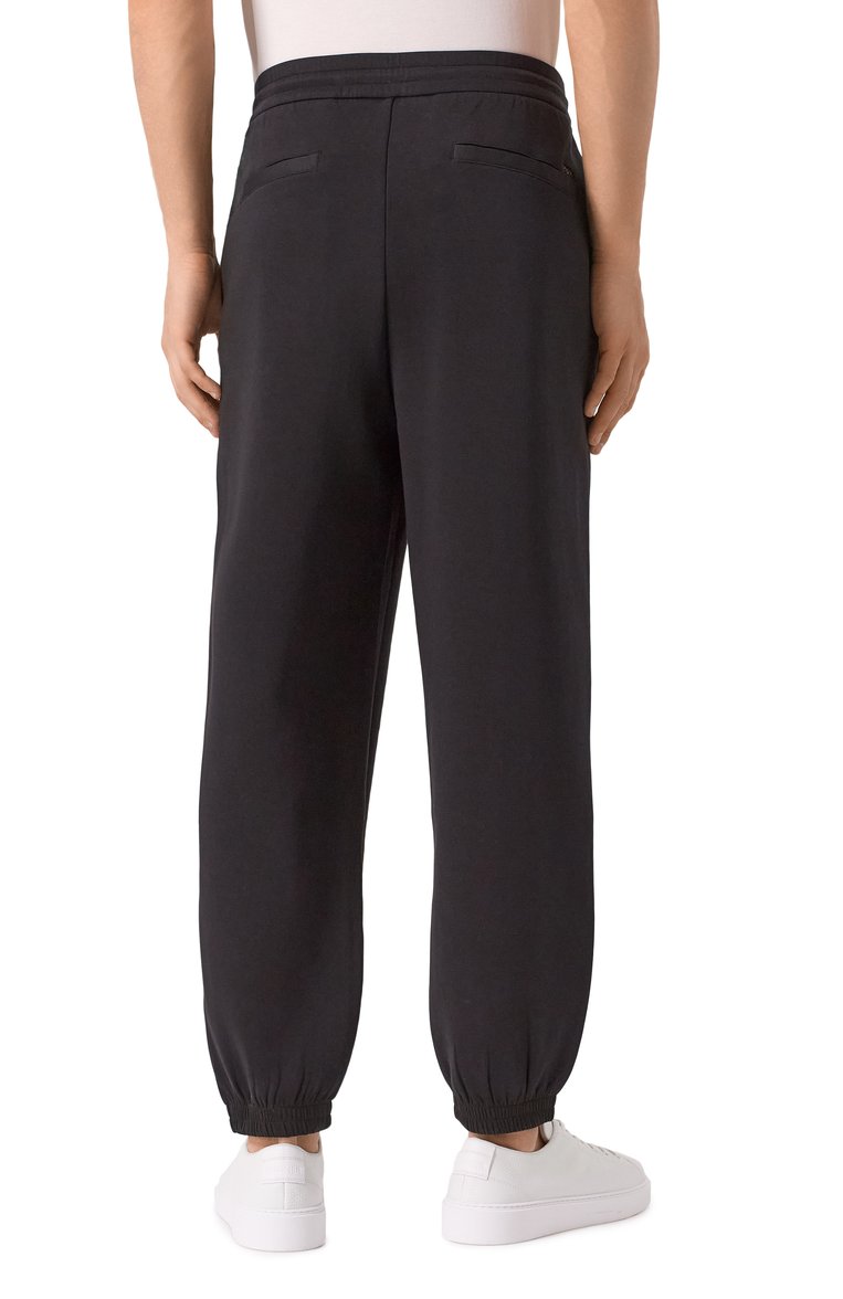 Мужские хлопковые джоггеры EMPORIO ARMANI черного цвета, арт. EM001746/AF10013 | Фото 4 (Материал внешний: Хлопок, Синтетический материал; Длина (брюки, джинсы): Стандартные; Силуэт М (брюки): Джоггеры; Стили: Спорт-шик; Автоматизация состава: Проставлено; Автоматизация ТО: Проставлено)