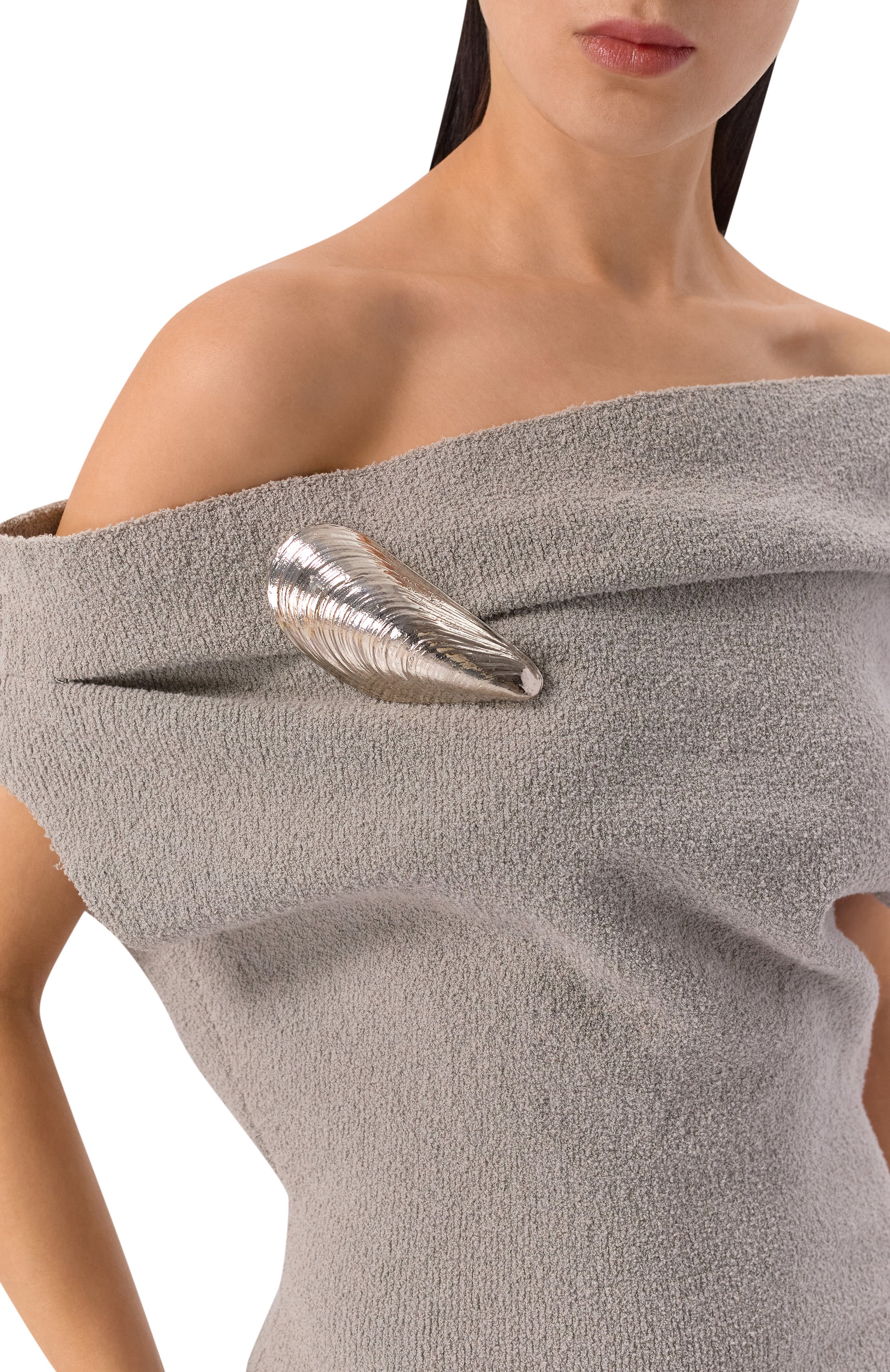 Брошь ARMARIUM серебряного цвета по цене 85500 руб., арт. ARMFWJW08/BR01, фото 2 Брошь ARMARIUM, арт. ARMFWJW08/BR01, фото 2