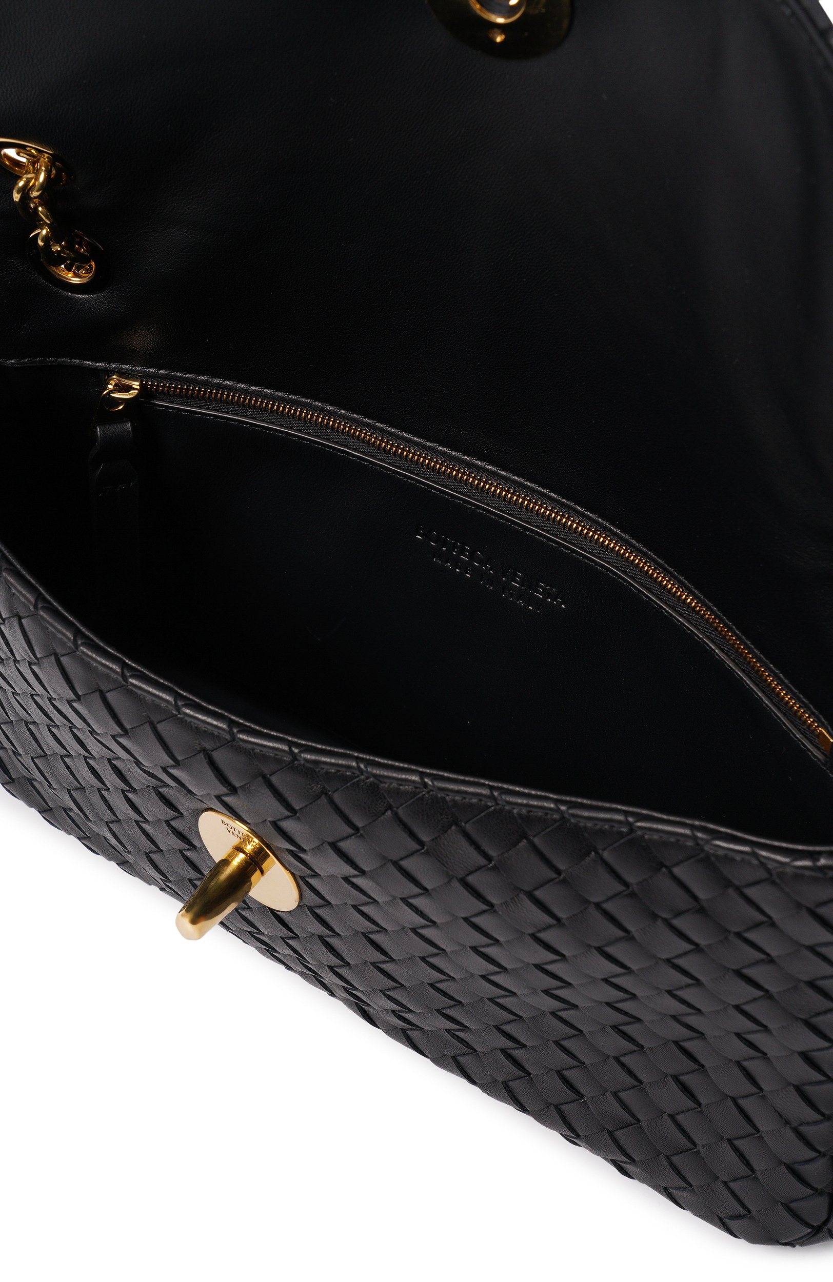 Сумка madison medium BOTTEGA VENETA черного цвета по цене 512000 руб., арт. 876648/V6JG0, фото 5 Сумка madison medium BOTTEGA VENETA, арт. 876648/V6JG0, фото 5