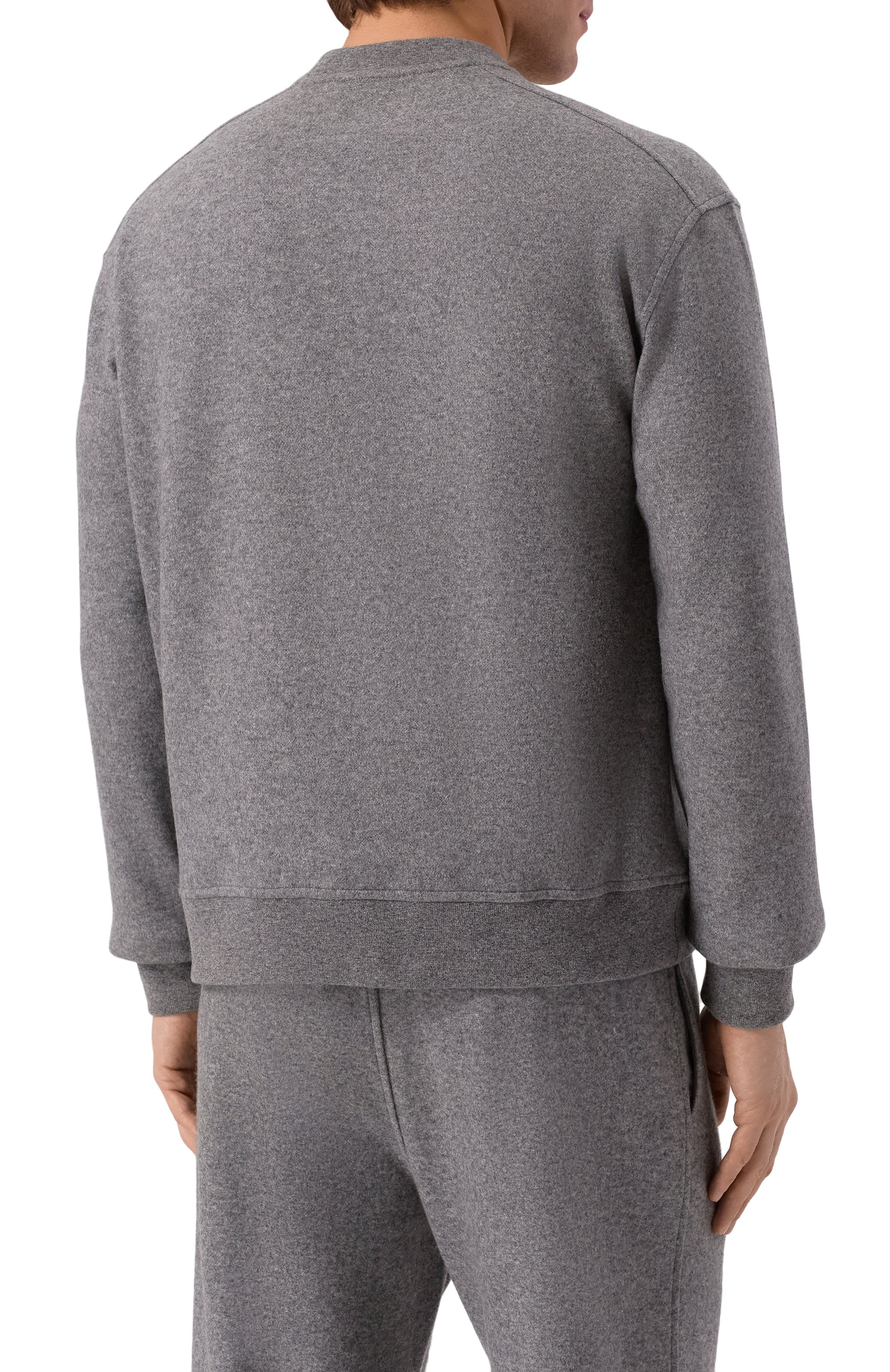 Кашемировый джемпер MVST серого цвета по цене 148500 руб., арт. M25.1MM.H008/J004, фото 4 Кашемировый джемпер MVST, арт. M25.1MM.H008/J004, фото 4