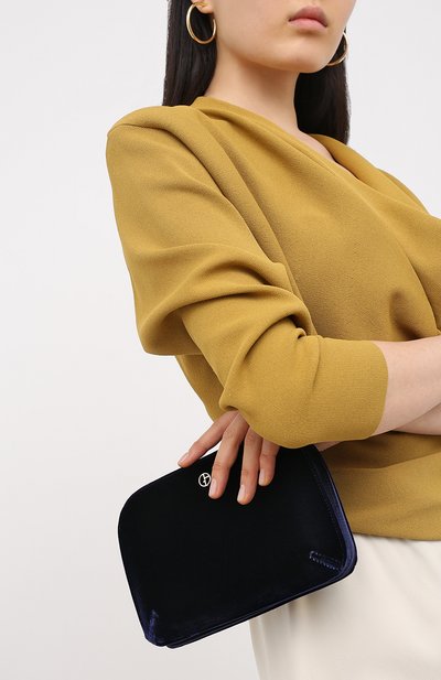 Клатч GIORGIO ARMANI темно-синего цвета по цене 134000 руб., арт. Y1C097/YFY0A, фото 2 Клатч GIORGIO ARMANI, арт. Y1C097/YFY0A, фото 2