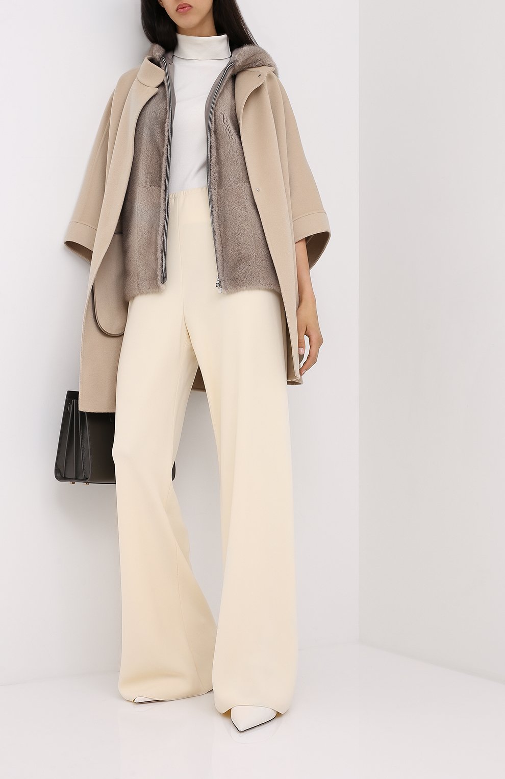 Жилет из меха норки LORO PIANA серого цвета по цене 1865000 руб., арт. FAI2580, фото 2 Жилет из меха норки LORO PIANA, арт. FAI2580, фото 2