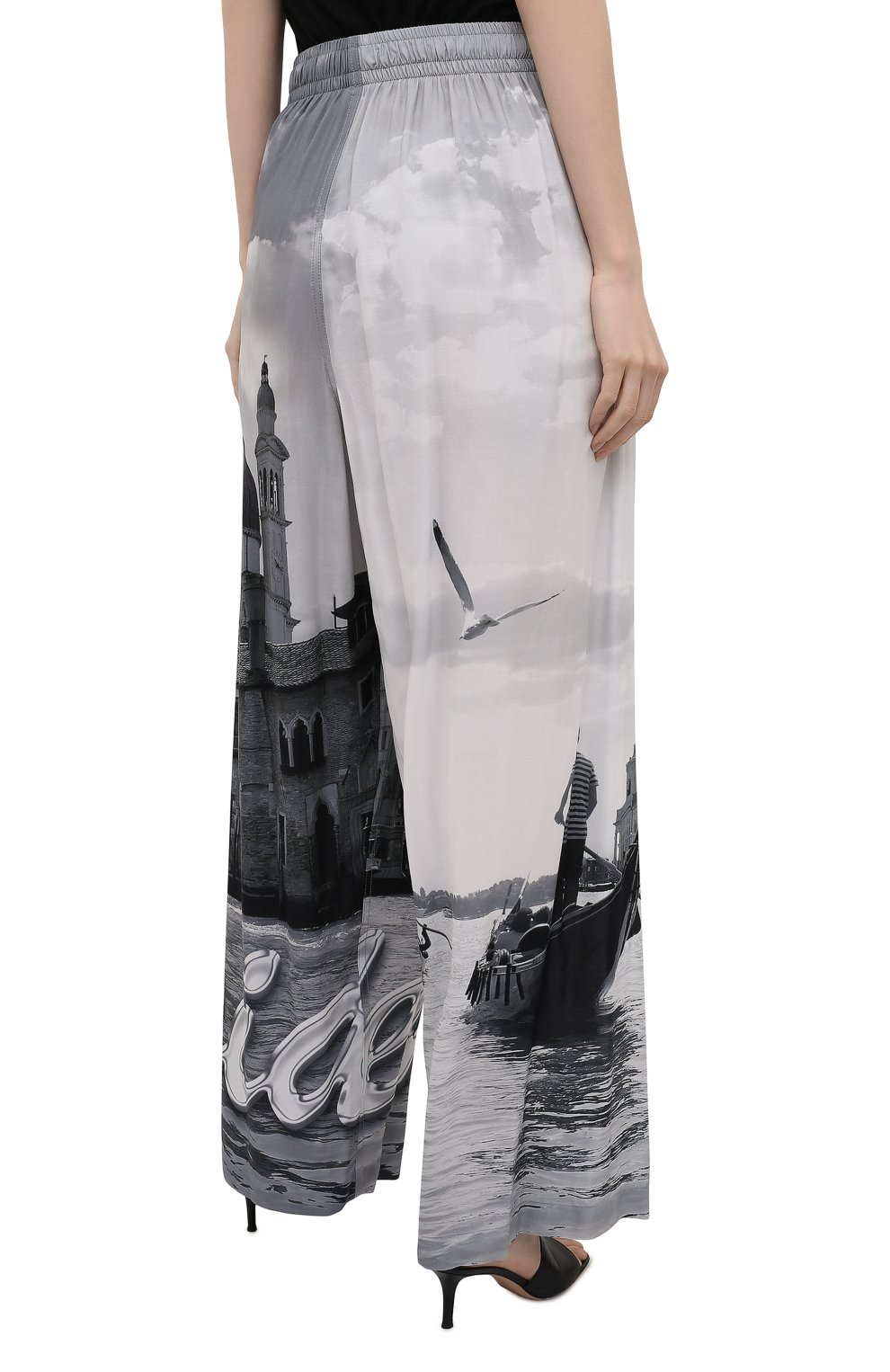 Брюки из вискозы BALENCIAGA серого цвета по цене 73200 руб., арт. 658901/TKL93, фото 4 Брюки из вискозы BALENCIAGA, арт. 658901/TKL93, фото 4
