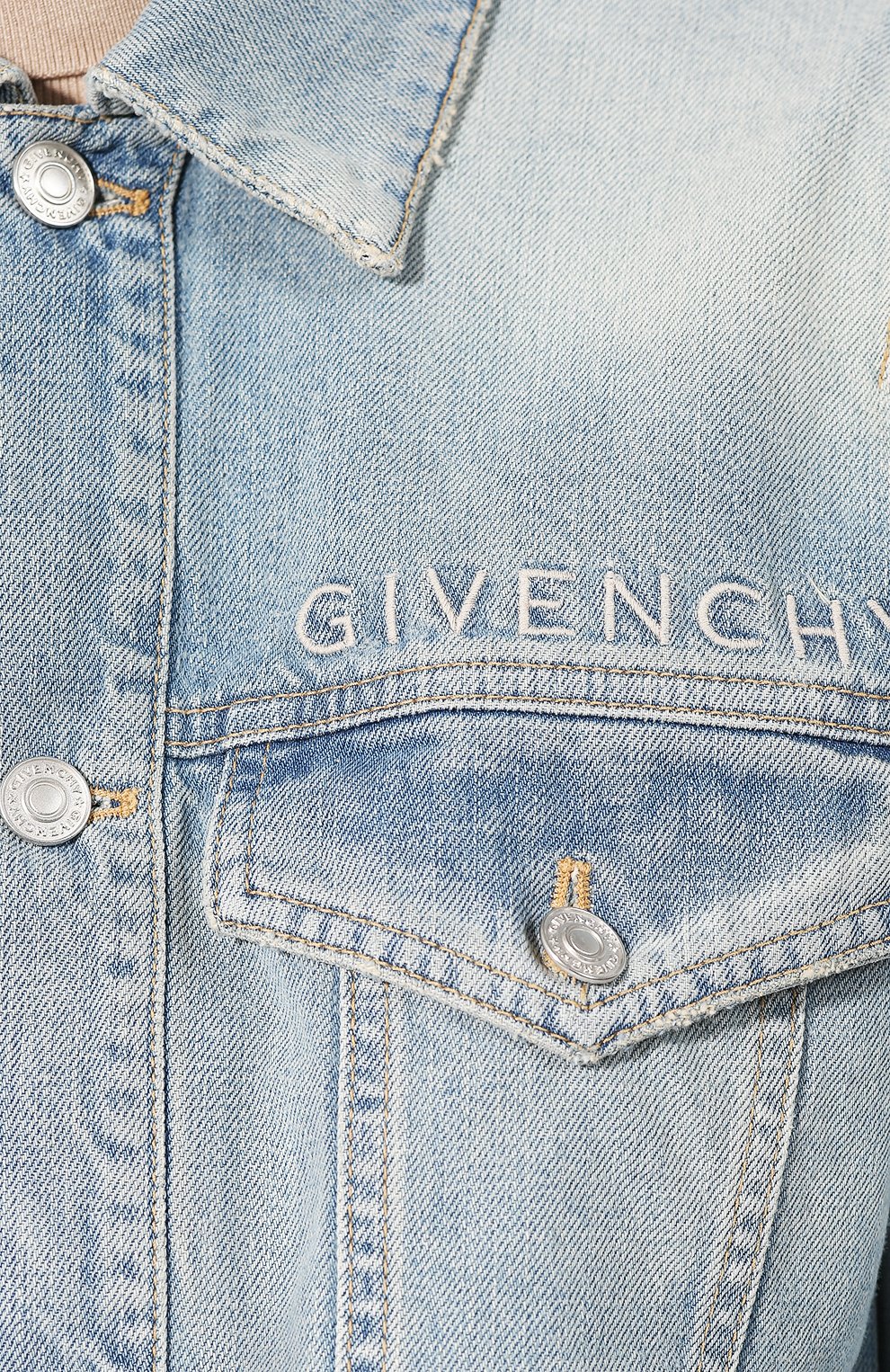Джинсовая куртка GIVENCHY голубого цвета по цене 79950 руб., арт. BW006Q50AM, фото 5 Джинсовая куртка GIVENCHY, арт. BW006Q50AM, фото 5