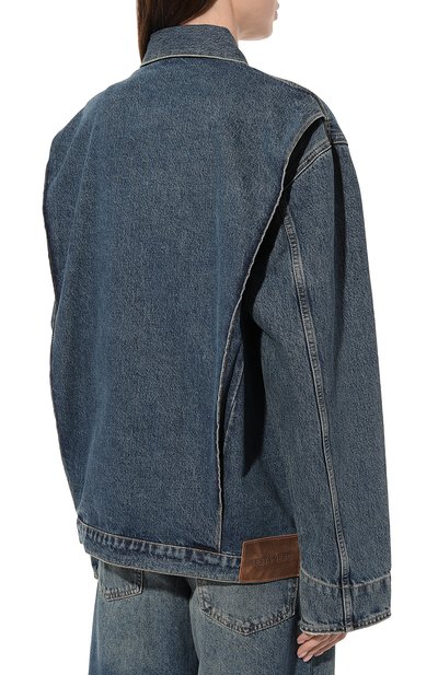 Джинсовая куртка LESYANEBO тёмно-голубого цвета по цене 26000 руб., арт. SS23/DENIMJ002, фото 4 Джинсовая куртка LESYANEBO, арт. SS23/DENIMJ002, фото 4