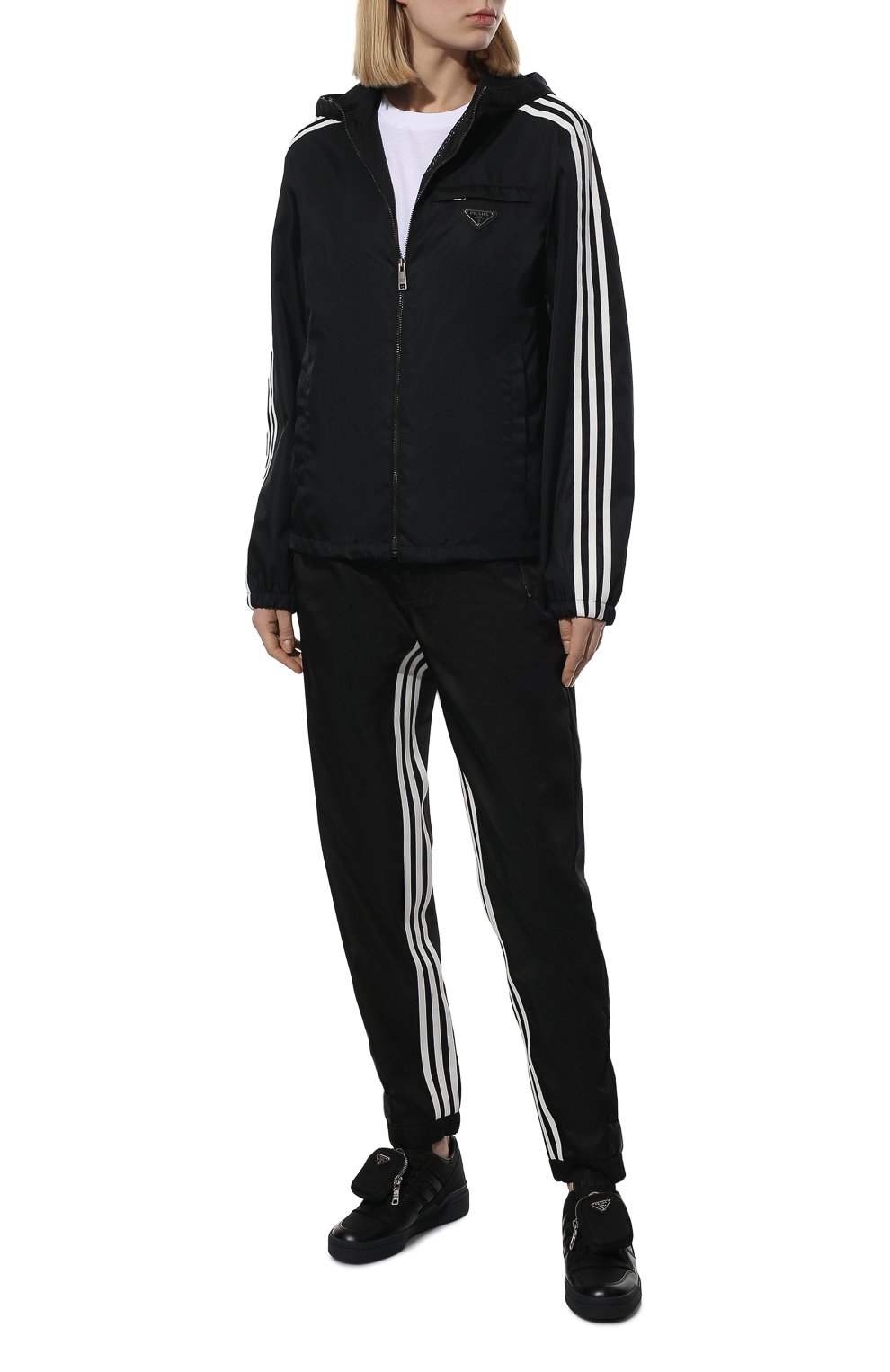 Куртка adidas for prada re-nylon PRADA черного цвета по цене 125000 руб., арт. SGB964-1WQ8-F0002-212, фото 2 Куртка adidas for prada re-nylon PRADA, арт. SGB964-1WQ8-F0002-212, фото 2