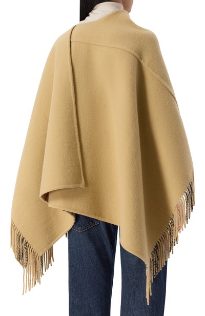 Шерстяное пончо BURBERRY бежевого цвета по цене 260500 руб., арт. 8126975, фото 4 Шерстяное пончо BURBERRY, арт. 8126975, фото 4