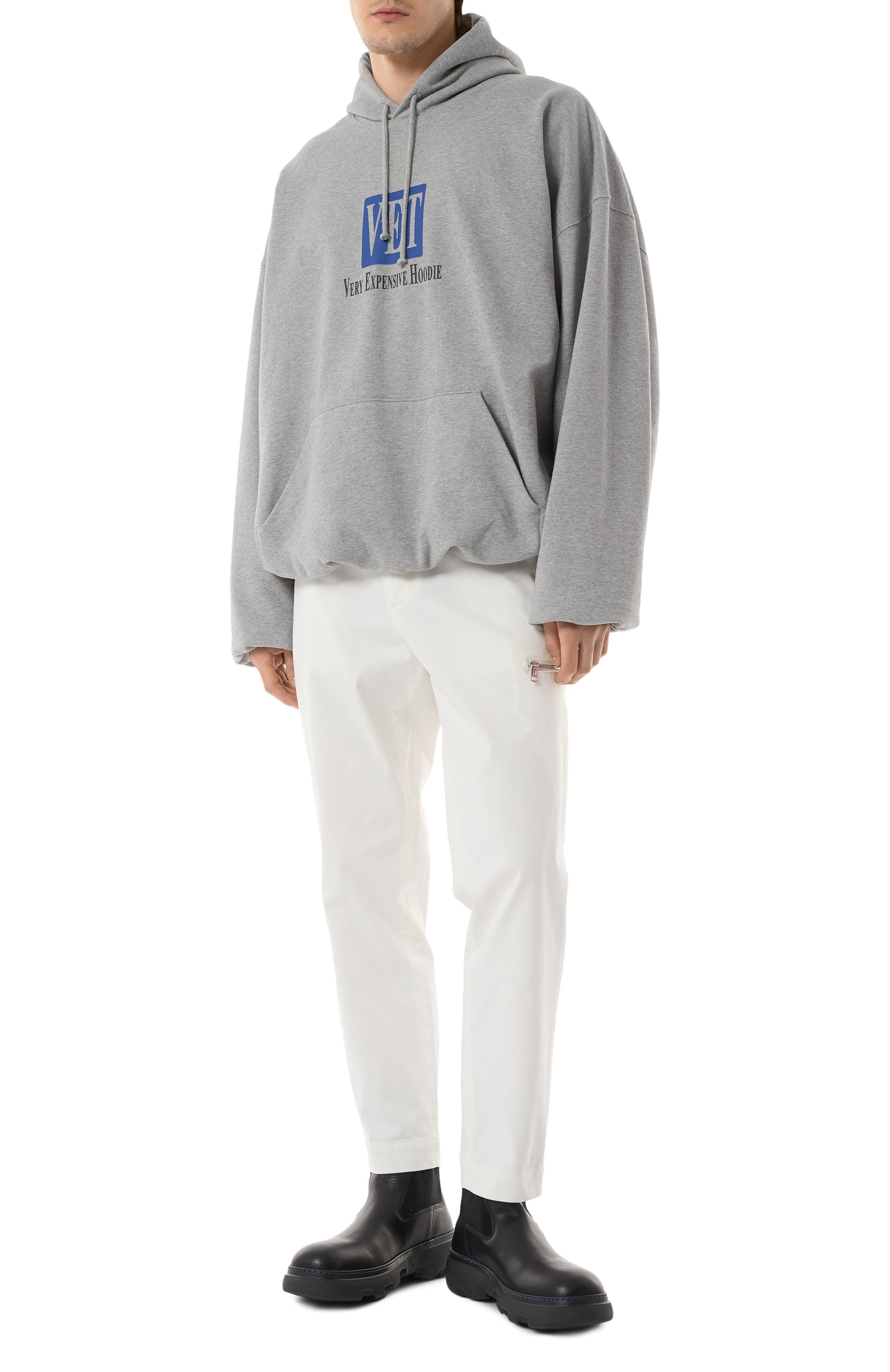 Хлопковые брюки MONCLER белого цвета по цене 65650 руб., арт. 2A000-31-596EJ, фото 2 Хлопковые брюки MONCLER, арт. 2A000-31-596EJ, фото 2