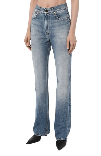Джинсы JACQUEMUS светло-голубого цвета по цене 49750 руб., арт. 22E/213DE001-1015, фото 3 Джинсы JACQUEMUS, арт. 22E/213DE001-1015, фото 3