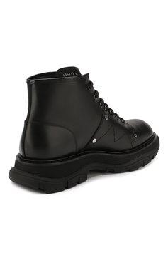 Мужские кожаные ботинки ALEXANDER MCQUEEN черного цвета, арт. 604253/WHQS0 | Фото 4 (Мужское Кросс-КТ: Ботинки-обувь; Стили: Кэжуэл, Гламур�ный; Материал внутренний: Натуральная кожа; Подошва: Массивная; Материал утеплителя: Без утеплителя; Драгоценные камни: Проставлено; Материал сплава: Проставлено; Материал внешний: Натуральная кожа)