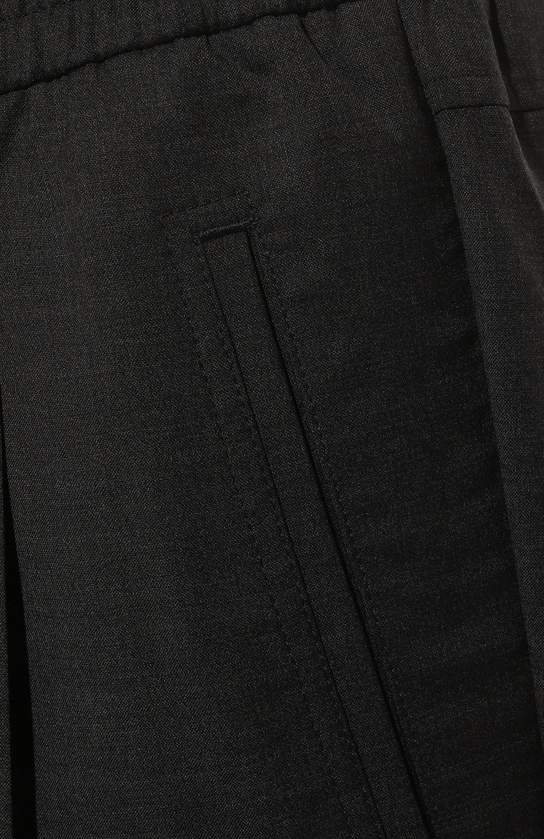 Мужские шерстяные брюки BOGNER темно-серого цвета, арт. 18178013 | Фото 5 (Материал внешний: Шерсть; Длина (брюки, джинсы): Стандартные; Случай: Повседневный; Материал сплава: Проставлено; Материал подклада: Синтетический материал; Драгоценные камни: Проставлено; Стили: Кэжуэл)