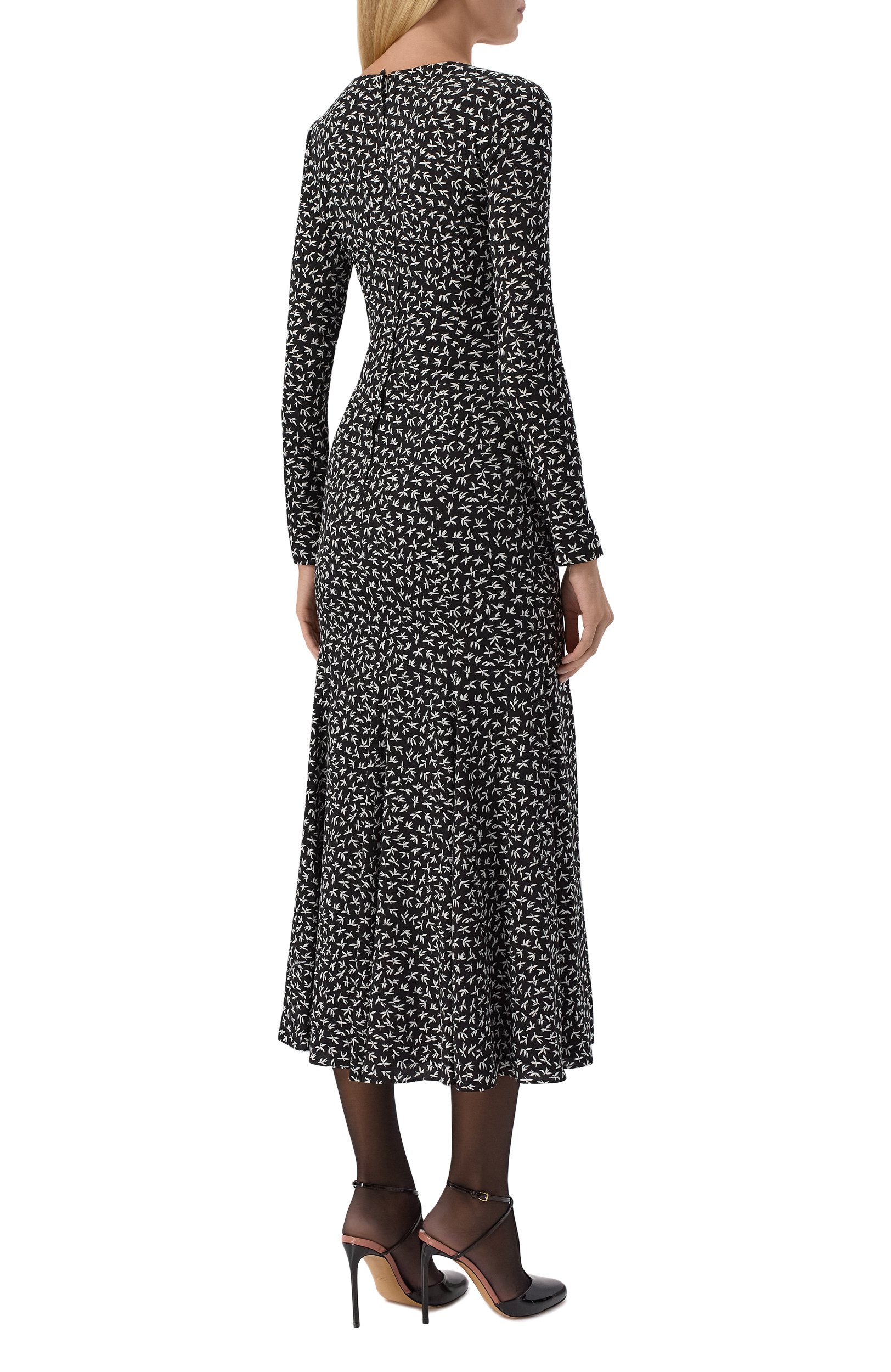 Шелковое платье DOLCE & GABBANA черного цвета по цене 473500 руб., арт. F632XT/FSAGK, фото 3 Шелковое платье DOLCE & GABBANA, арт. F632XT/FSAGK, фото 3