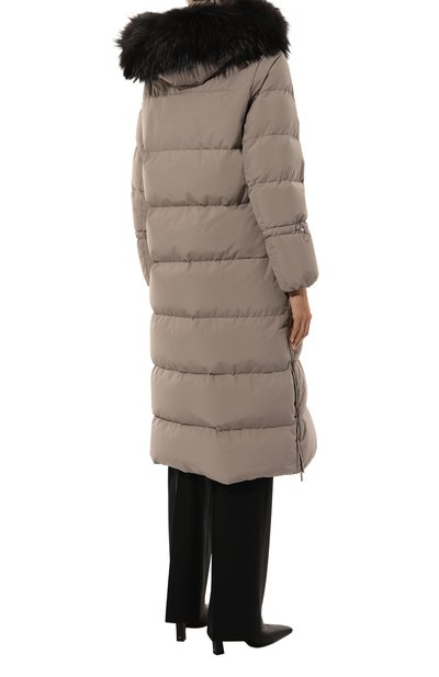 Пуховик breuil-fur-stp MOORER темно-серого цвета по цене 299000 руб., арт. RUF-LIUER-STP_SET_, фото 4 Пуховик breuil-fur-stp MOORER, арт. RUF-LIUER-STP_SET_, фото 4