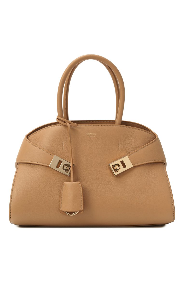 Женская сумка hug medium FERRAGAMO бежевого ц�вета, арт. 215608/769115 | Фото 1 (Ремень/цепочка: На ремешке; Материал: Натуральная кожа; Размер: medium)