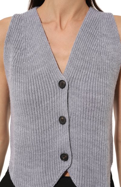 Жилет LESYANEBO серого цвета по цене 9600 руб., арт. ICONIC/KNIT008, фото 5 Жилет LESYANEBO, арт. ICONIC/KNIT008, фото 5