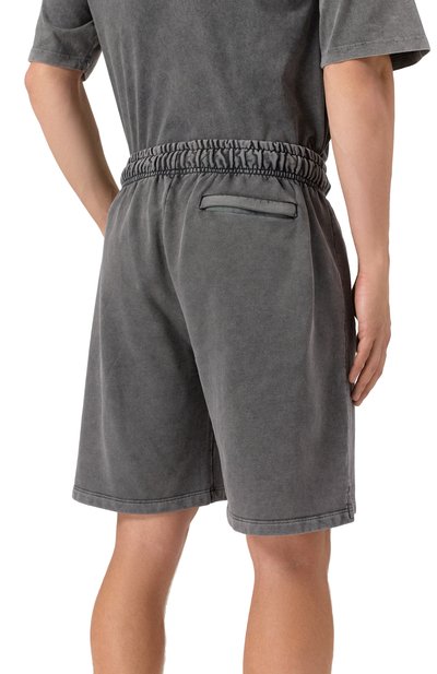 Хлопковые шорты DIEGO VENTURINO темно-серого цвета по цене 33950 руб., арт. DVSRTDVC90, фото 4 Хлопковые шорты DIEGO VENTURINO, арт. DVSRTDVC90, фото 4