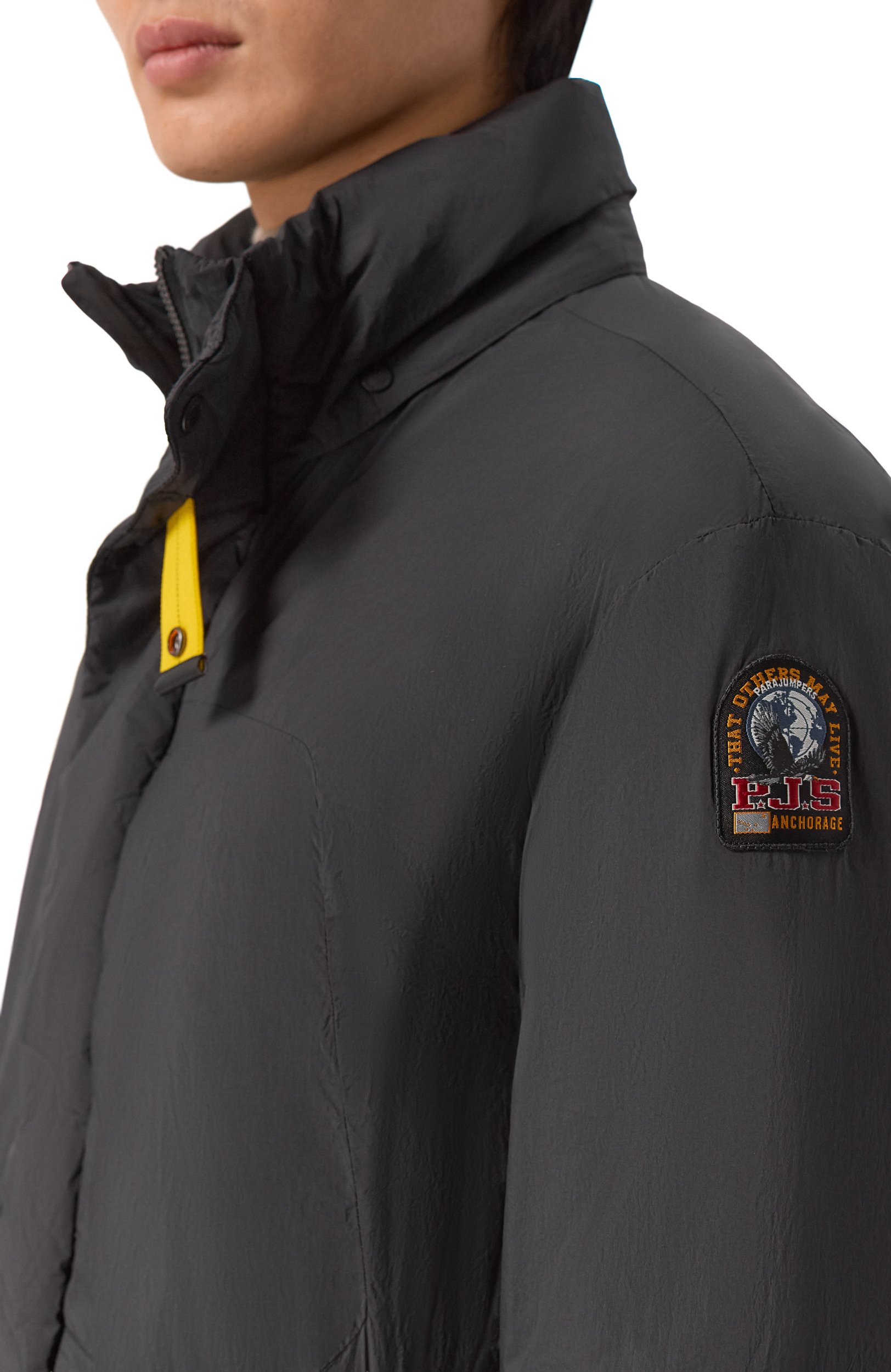 Утепленная парка PARAJUMPERS черного цвета по цене 79450 руб., арт. 26WMPMJKLB03, фото 5 Утепленная парка PARAJUMPERS, арт. 26WMPMJKLB03, фото 5