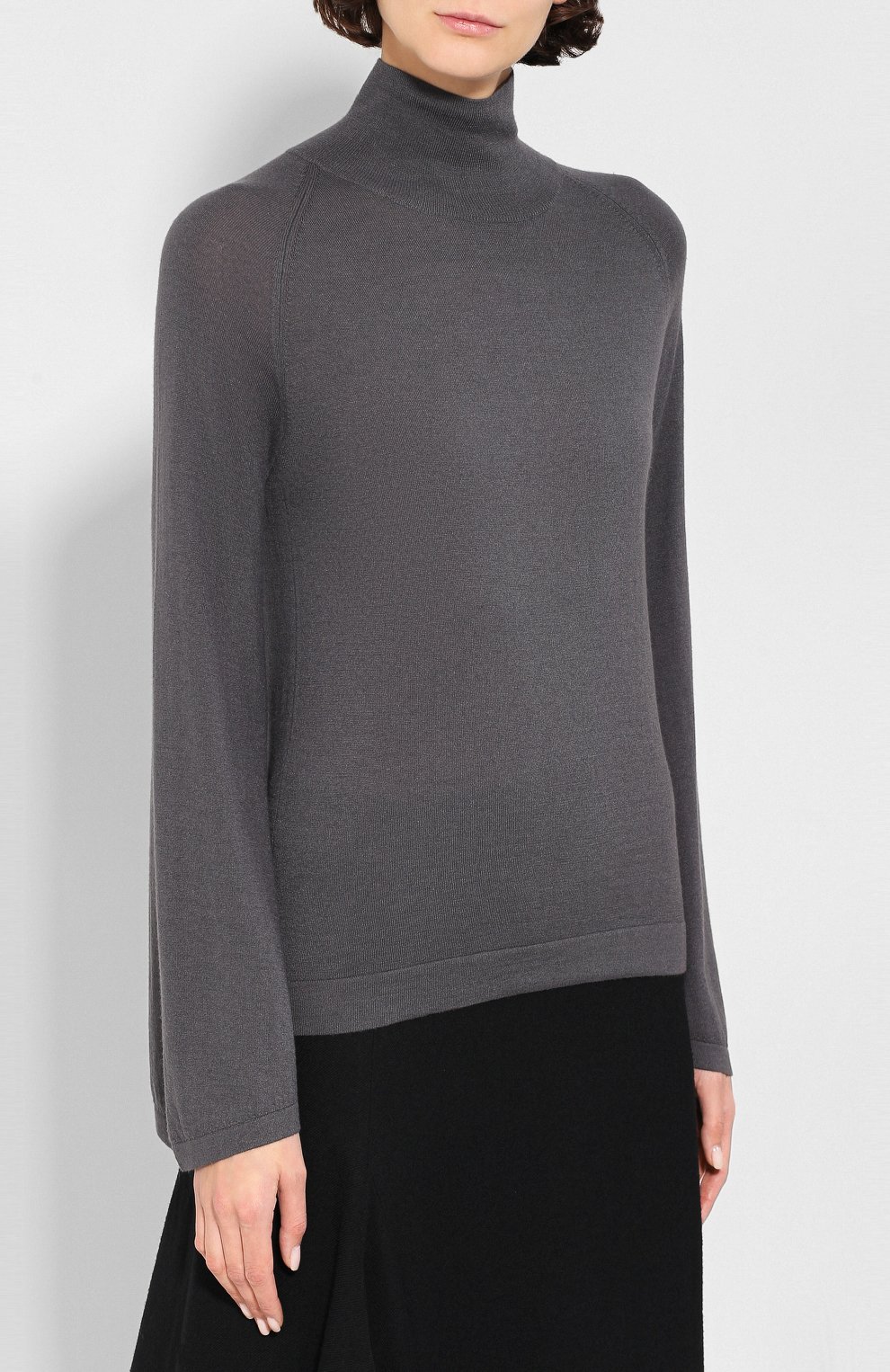 Водолазка из смеси шелка и кашемира RE VERA темно-серого цвета по цене 33550 руб., арт. 19201115, фото 3 Водолазка из смеси шелка и кашемира RE VERA, арт. 19201115, фото 3