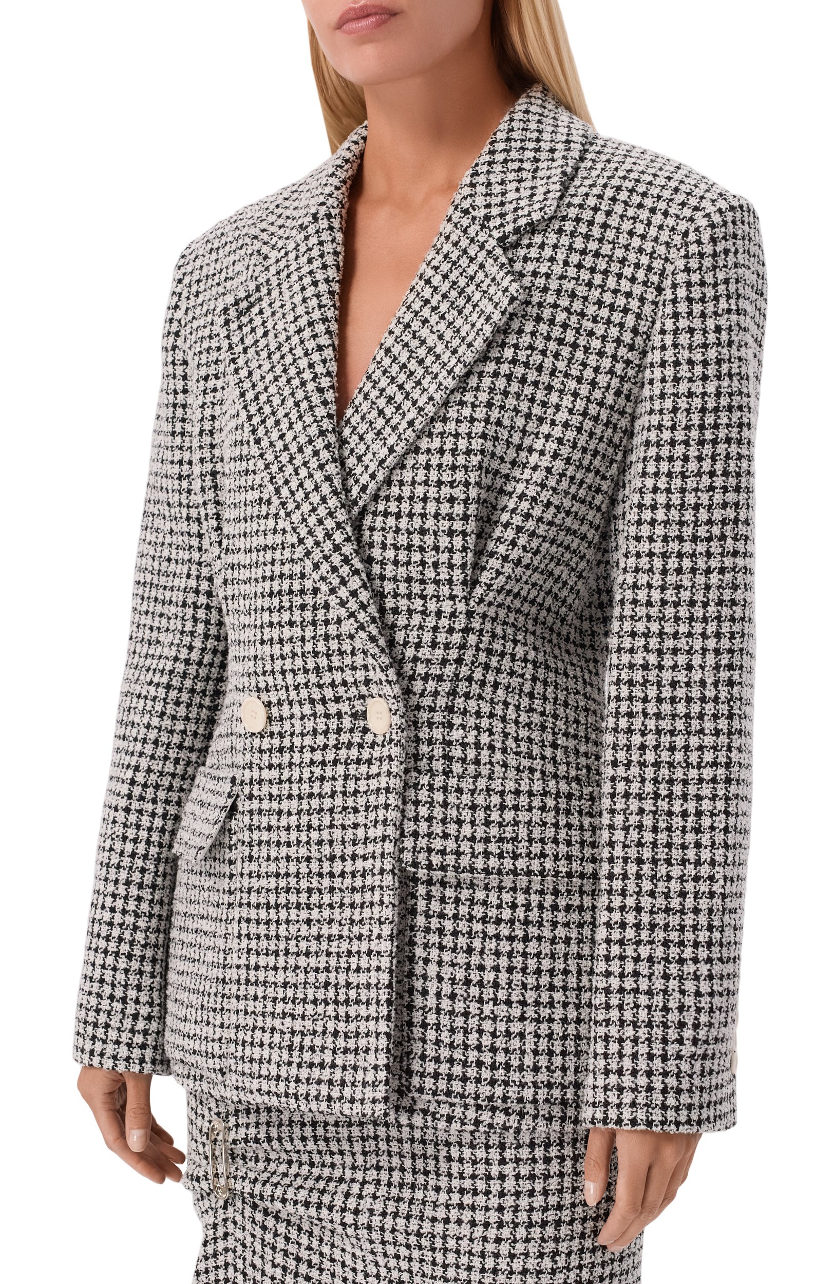 Твидовый жакет LANVIN серого цвета по цене 344000 руб., арт. RW-JA0117-6386-A26, фото 3 Твидовый жакет LANVIN, арт. RW-JA0117-6386-A26, фото 3